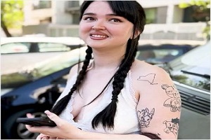 ChunLi – Brunettes With Big Tits Caught