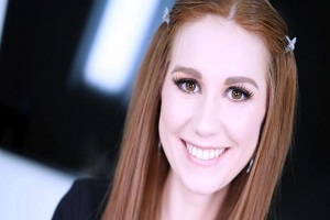 Ellie Murphy – Amateur Allure Introduces Ellie Murphy Slender and