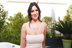 Laury – Laury concludes her naughty journey in the most
