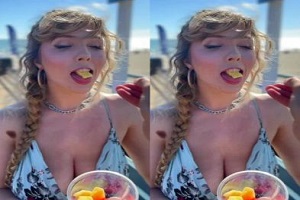 Lena Paul – Santa Monica Beach With Busty Lena Paul