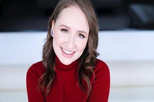 Lizzie Love – Amateur Allure Introduces Lizzie Love An Adorable