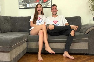Sakura Hell – Czech amateur brunette enjoys sex on camera
