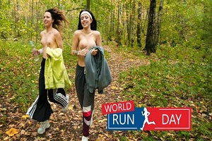 Violet Clarke Rihanna Black – World run day