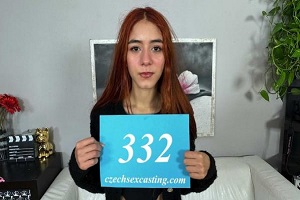 Little Chloe – The shy redhead from Venezuela threw away her shame and her clothes – E332 16 Little Chloe – The shy redhead from Venezuela threw away her shame and her clothes – E332