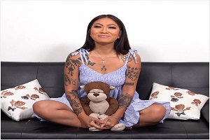 Yumi Sin – Porn Dude Casting