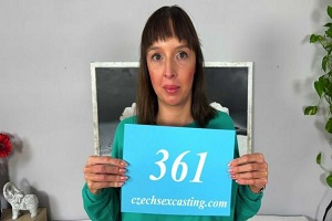 Joana Intense – Czech sweetie wants to earn some dough