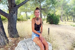 Lyia & Mel – More news with Lyia for Mel, 24 years old!