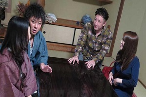 Haruka Aizawa & Yume Mizuki – Haruka Aizawa And Yume Mizuki Swap Husbands At The Hot Springs