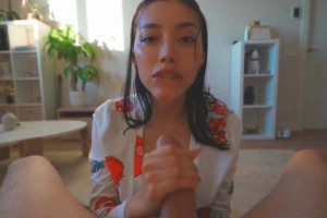 Ruth Lee Sloppy Blowjob With Facial