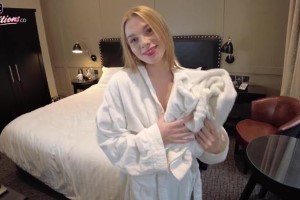 Sapphire Sweet – My Hotel Massage Audition 16 Sapphire Sweet – My Hotel Massage Audition