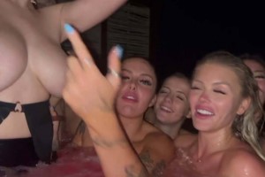 Scarlettkissesxo 6 Hot Girl Hot Tub Orgy