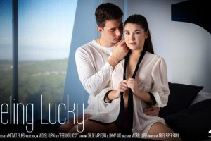 Chloe Lapiedra – Feeling Lucky
