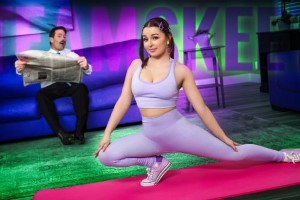 Leana Lovings – My Favorite Athlete’s Leaky Hole