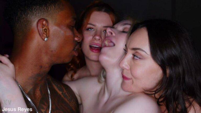 Catherine Knight, Mia Stone & Amber Kawii Fucking WIfe And Her Friend’s