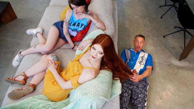 Erin Everheart & Kitty Lynn – Yes, A Hairjob.