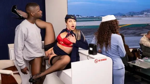 Melissa Stratton & Aleksa Mink – Airport Lounge Lizards Get Lucky: Part 1