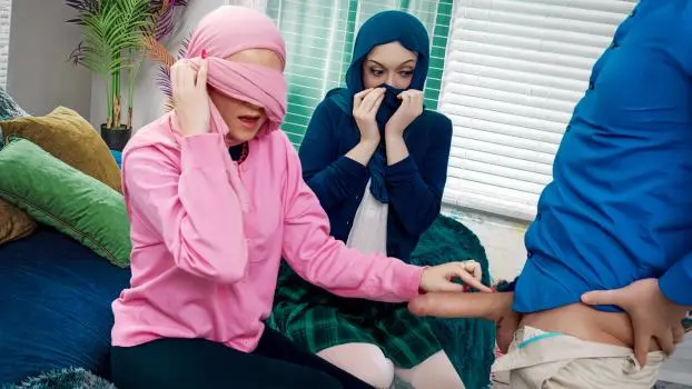 Jade Valentine & Ruby Moon – Two Hijabis Are Better Than One: BFFs Learn To Fuck Like American Women