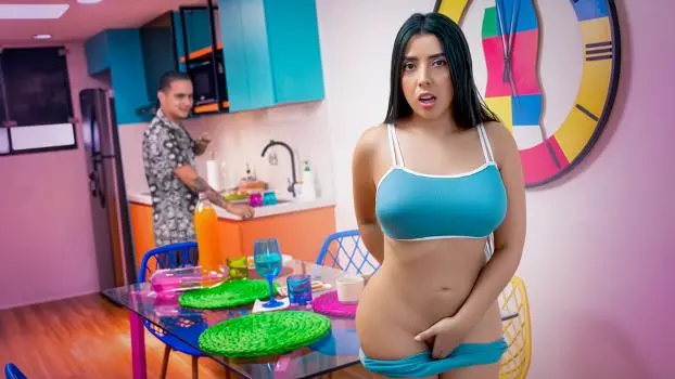 Lina Henao – “Que Rico!” Making My Dad’s New Wife Squirt All Over Me (Lina Henao Debut)