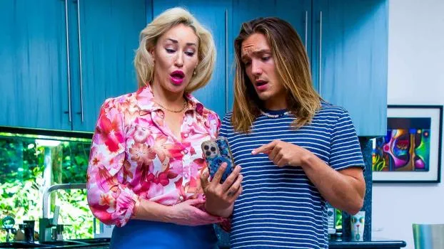 Ryan Keely – Slutty Stepmom Swipes Right For Dick!